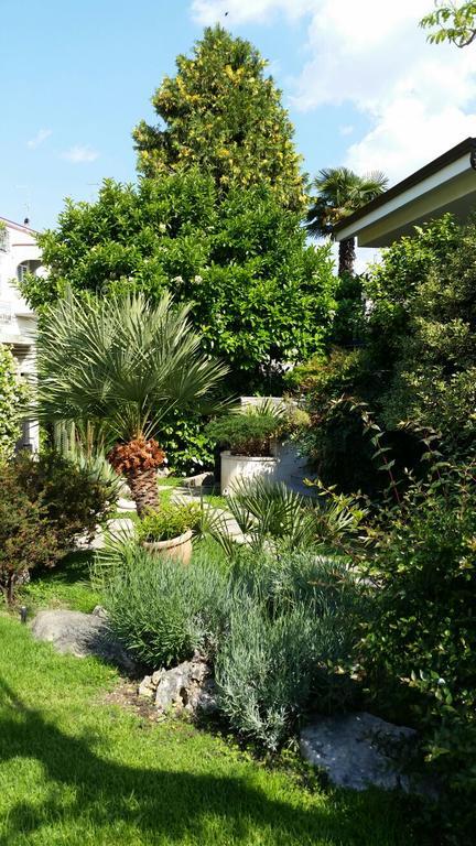 Like At Home B&B Sannicandro di Bari Exteriör bild